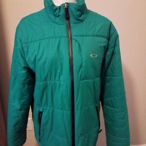 Men's OAKLEY Winter Jacket size Large.